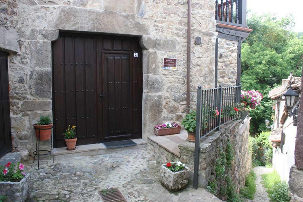 Apartamentos Casa De La Abuela 포테스 외부 사진