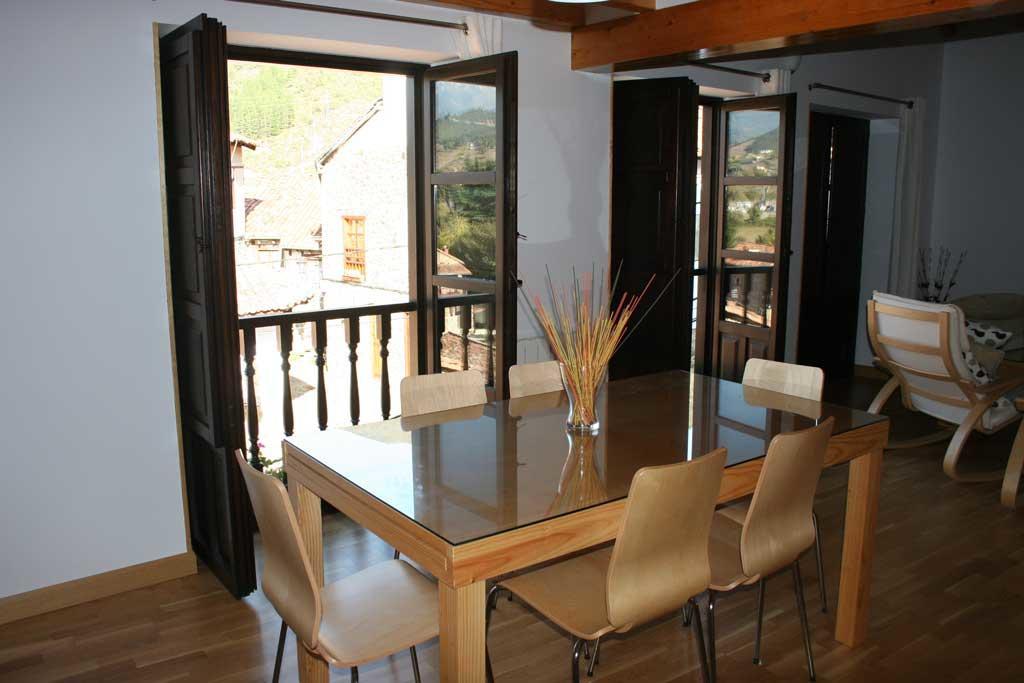 Apartamentos Casa De La Abuela 포테스 외부 사진