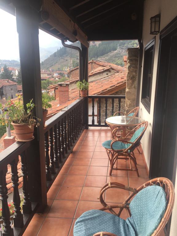 Apartamentos Casa De La Abuela 포테스 외부 사진